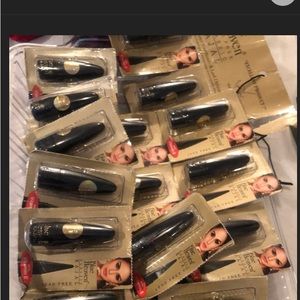 Kajal / khul eyeliner